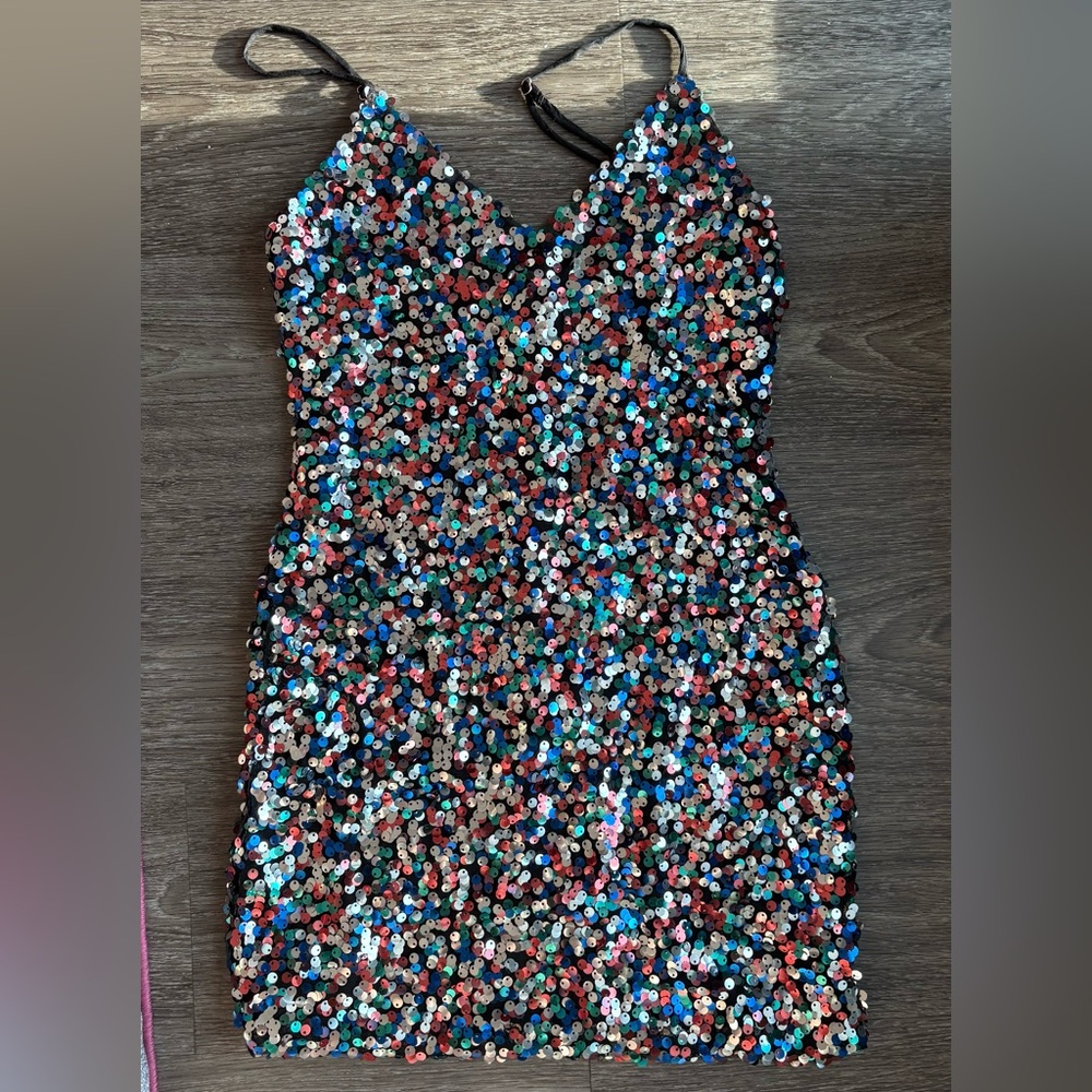 Black and Blue Bodycon Mini Dress for a Night Out